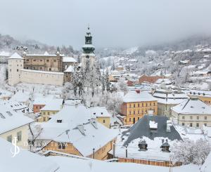Zabehnutý penzión v obci Svätý Anton, okr. Banská Štiavnica