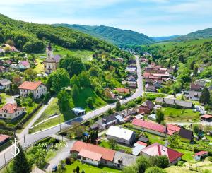 Obývateľný vidiecky dom, chalupa s pozemkom 500m2 Svätý Anton