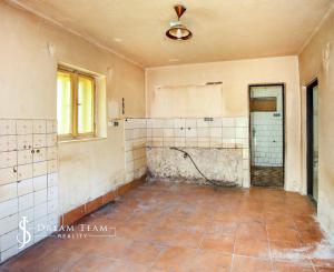 2-izbový rodinný dom v pôvodnom stave, Štiavnické Bane