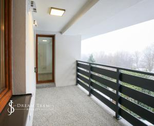 PRENÁJOM 2-izbový priestranný byt, 70m2, Banská Štiavnica