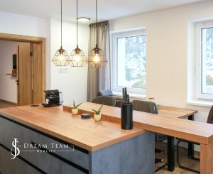 2-izbový zariadený byt s lodžiou, 70m2, Banská Štiavnica