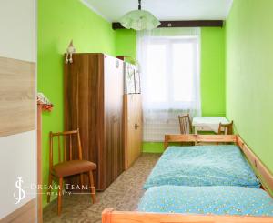 4 izbový byt v pôvodnom stave, 83m2, Banská Štiavnica