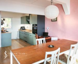 Priestranný 5-izbový rodinný dom v Banskej Štiavnici