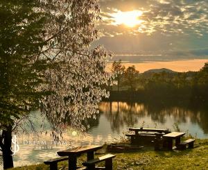Stavebný pozemok pre rekreačnú chatu 200m od jazera Banský Studenec