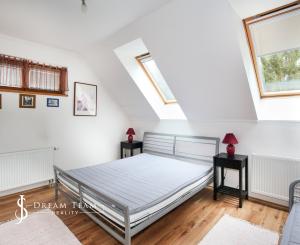 Rodinný dom s 5 bytovými jednotkami a s krásnou záhradou