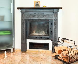 Rodinný dom s 5 bytovými jednotkami a s krásnou záhradou