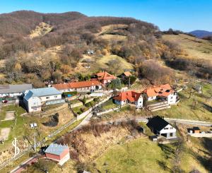 Rodinný dom/Chalupa s nádhernými výhľadmi, Banská Belá