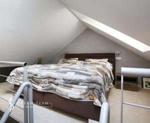 Zariadený 70m2 byt v centre mesta Banská Štiavnica