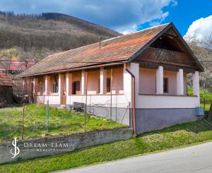Obývateľný vidiecky dom - chalupa, Orovnica, okr.Žarnovica