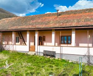 Obývateľný vidiecky dom - chalupa, Orovnica, okr.Žarnovica