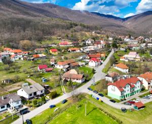 Obývateľný vidiecky dom - chalupa, Orovnica, okr.Žarnovica