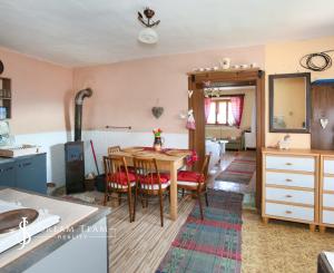 Obývateľný vidiecky dom - chalupa, Orovnica, okr.Žarnovica