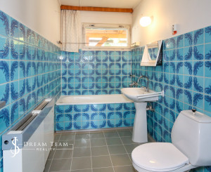 5-izbový rodinný dom s pozemkom 1000m2, Kremnica - Centrum