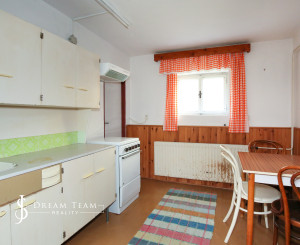 5-izbový rodinný dom s pozemkom 1000m2, Kremnica - Centrum