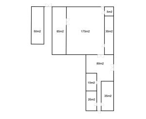 Zabehnutá menšia farma s pozemkom 3800m2 Želiezovce