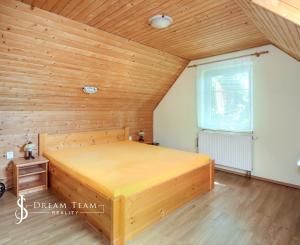 Rodinný dom na Ružovej v centre mesta Banská Štiavnica