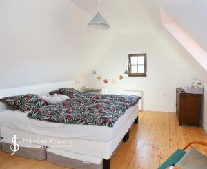 Rodinný dom / Chalupa s nádhernými výhľadmi, Banská Belá