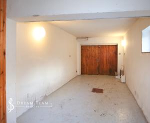 5-izbový rodinný dom s pozemkom 1000m2, Kremnica - Centrum