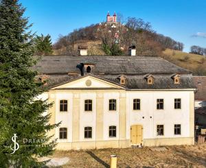 Zrekonštruované a zariadené byty pod Kalváriou, Banská Štiavnica
