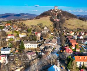 Zrekonštruované a zariadené byty pod Kalváriou, Banská Štiavnica
