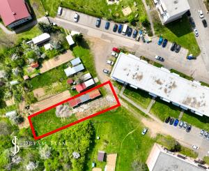 Viacúčelový investičný rovinatý pozemok 750m2 Pukanec