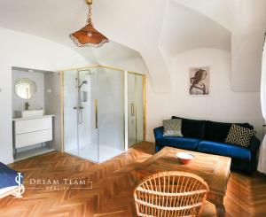 Historický rodinný dom so záhradou a parkovaním, Banská Štiavnica