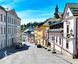 Zabehnutý penzión s reštauráciou v srdci mesta Banská Štiavnica