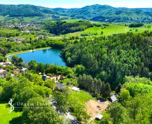 Stavebný pozemok s projektom pri jazere, Banská Štiavnica