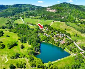 Stavebný pozemok s projektom pri jazere, Banská Štiavnica