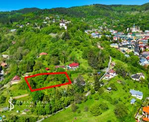 Slnečný, rekreačný pozemok 1180m2, Banská Štiavnica