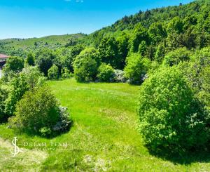Pozemok 970m2 s možnosťou stavby Horná Roveň, Štiavnické Bane