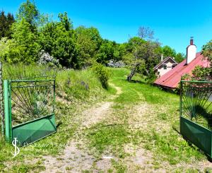 Pozemok 970m2 s možnosťou stavby Horná Roveň, Štiavnické Bane