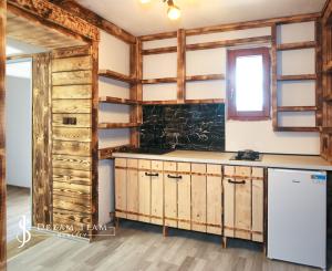 Apartmánový dom s 3-mi bytovými jednotkami, Počúvadlo