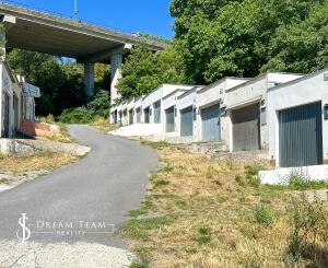Prenájom garáže s elektrinou, Banská Štiavnica