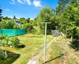 Rodinný dom so záhradou 320m2, 4 izby + Garáž, Svätý Anton