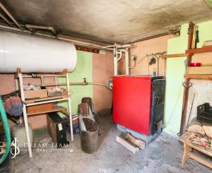 Rodinný dom so záhradou 320m2, 4 izby + Garáž, Svätý Anton