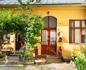 Kompletne zrekonštruovaný byt, centrum B. Štiavnica