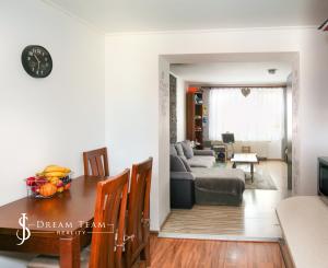 2-izbový byt, 57m2 s dvomi pivnicami, Hliník nad Hronom