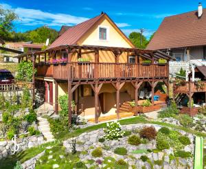 Rekreačná chata na celoročné bývanie, Banská Štiavnica