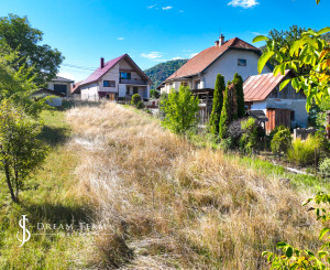 Slnečný pozemok s možnosťou stavby 840m² – Voznica