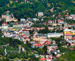 Zrekonštruovaný 4-izbový rodinný dom - chalupa Hodruša-Hámre