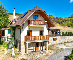 Penzión - Rodinné sídlo s pozemkom 8 753m2, Dudince