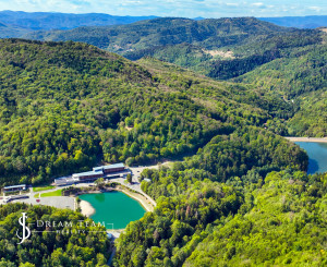 Rekonštruovaná chalupa s pozemkom 1000m2 Hodruša-Hámre