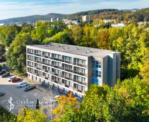 1-izbový byt s balkónom a parkovacím státím, Banská Bystrica