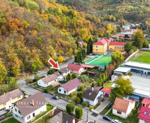 Dvojgeneračný rodinný dom, Hodruša-Hámre