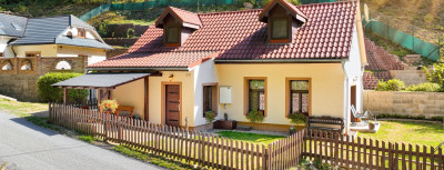 Zrekonštruovaný 4-izbový rodinný dom - chalupa Hodruša-Hámre