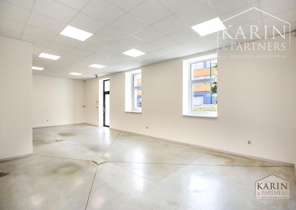 Prenájom Obchodné / Prevádzkové / Skladové priestory 98m2, Banská Štiavnica