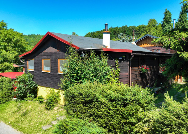 REZERVOVANÉ 4-izbová chata, 74m2, Počúvadlo Jazero - Banská Štiavnica