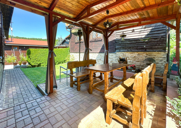 REZERVOVANÉ 4-izbová chata, 74m2, Počúvadlo Jazero - Banská Štiavnica