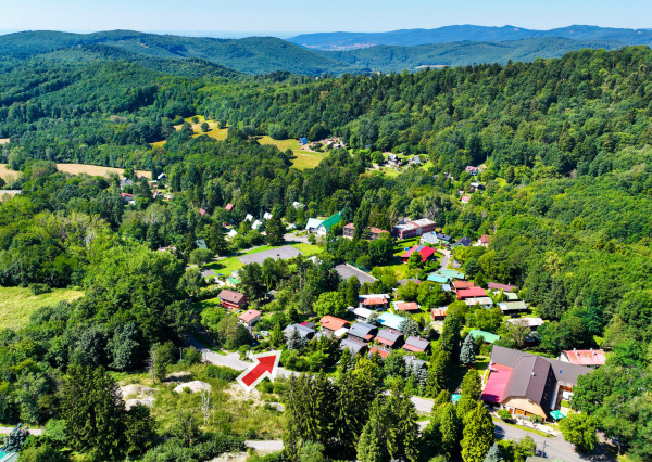 REZERVOVANÉ 4-izbová chata, 74m2, Počúvadlo Jazero - Banská Štiavnica